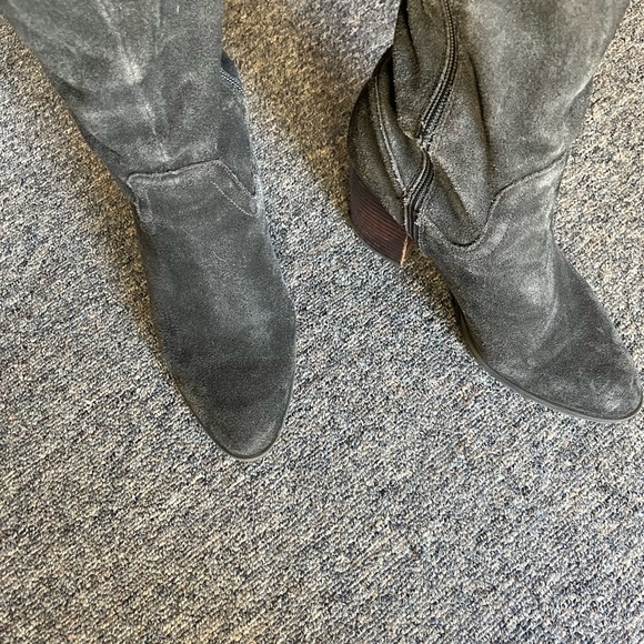 Steve Madden saudy over the knee boot size 8 - Picture 7 of 11